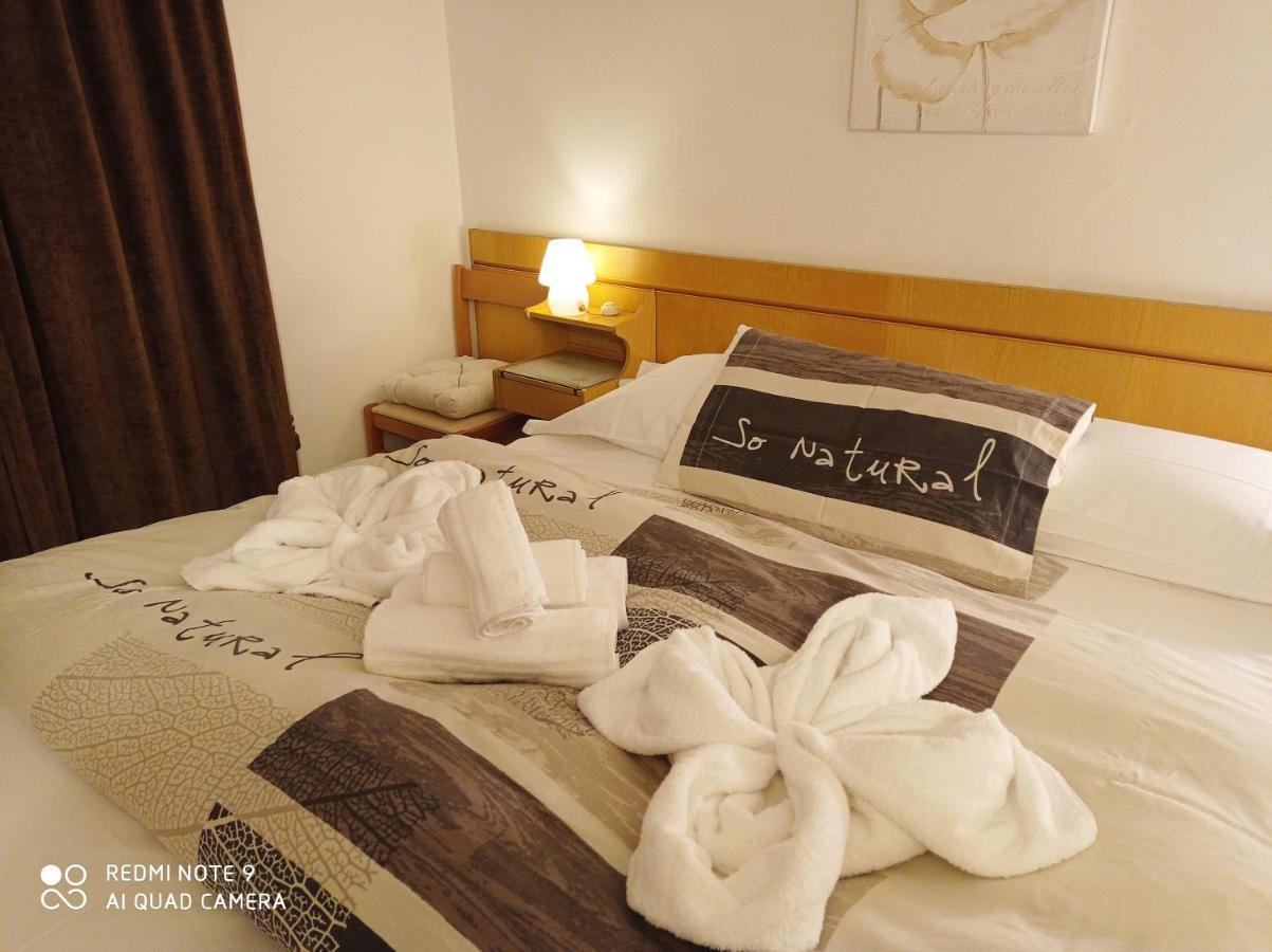Mini hotel Quincinetto Екстериор снимка